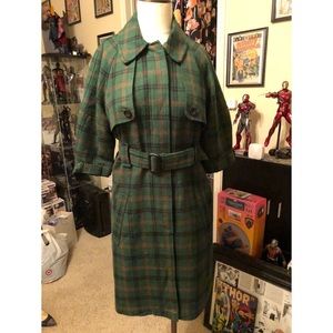 B.B. Dakota plaid lightweight coat large